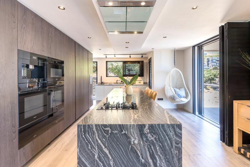 To Let 5 Bedroom Property for Rent in Camps Bay Western Cape